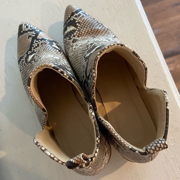 Snakeskin booties - Picture 4 of 4
